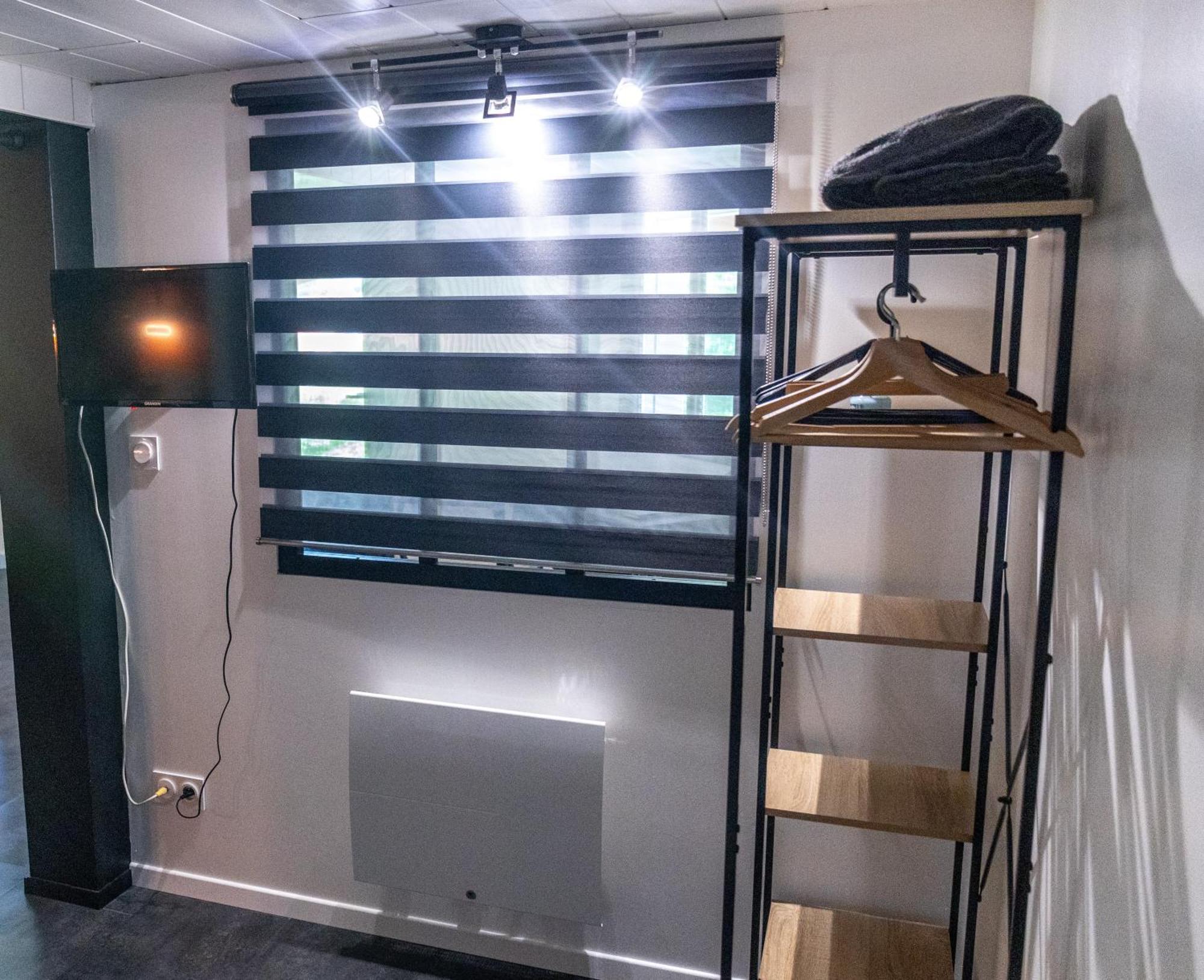 Apartmán Comme Dans Un Ecrin - T2 De 50 M² Avec Jardin, Terrasse Et Piscine Vernaison Exteriér fotografie