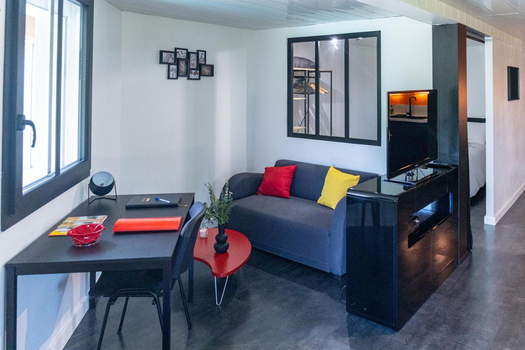 Apartmán Comme Dans Un Ecrin - T2 De 50 M² Avec Jardin, Terrasse Et Piscine Vernaison Exteriér fotografie